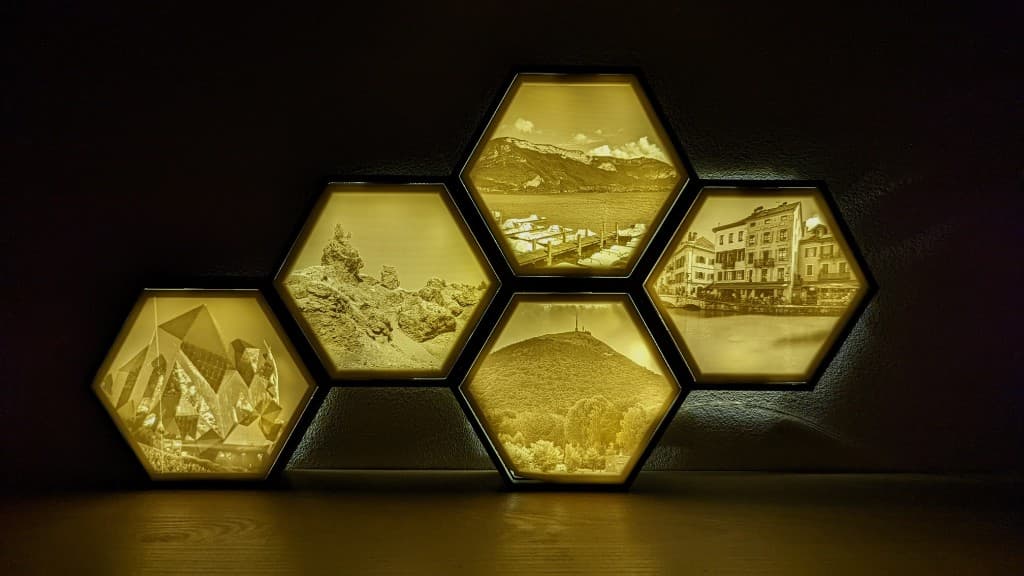 Lithophanes hexagonales rétroéclairées